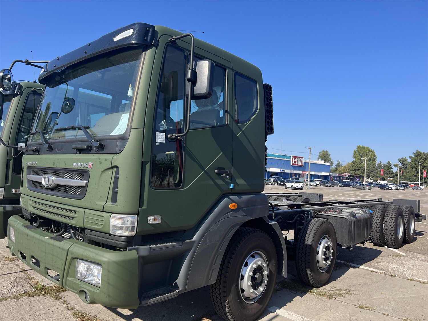 novus 8x8