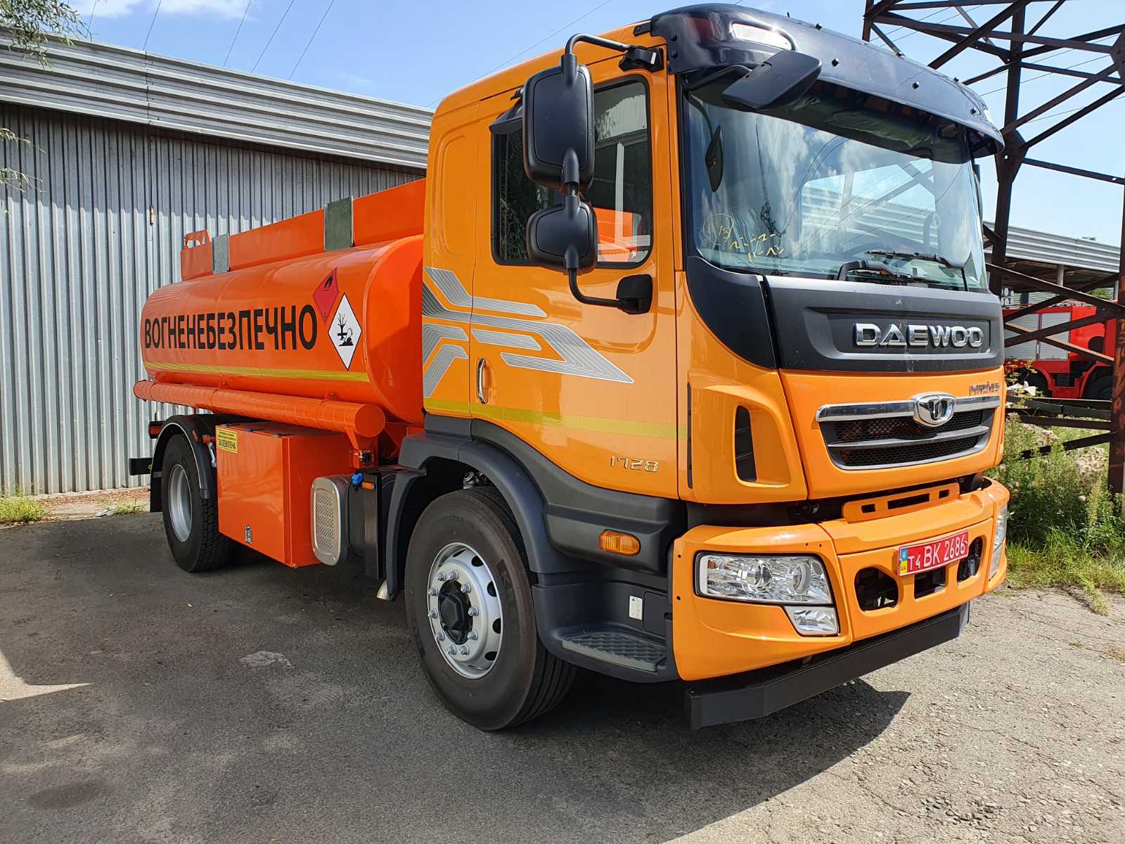 Сідловий тягач Daewoo MAXIMUS TRT